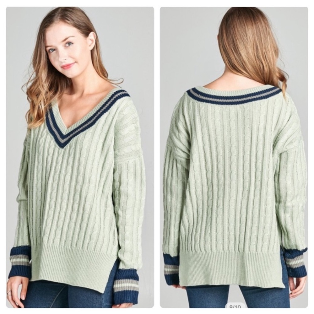 2 left❤️2 for $40❤️sage v neck sweater - Picture 7 of 8